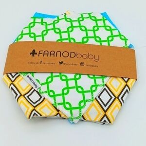 Farnodbaby 4 pc unisex bib set NWT